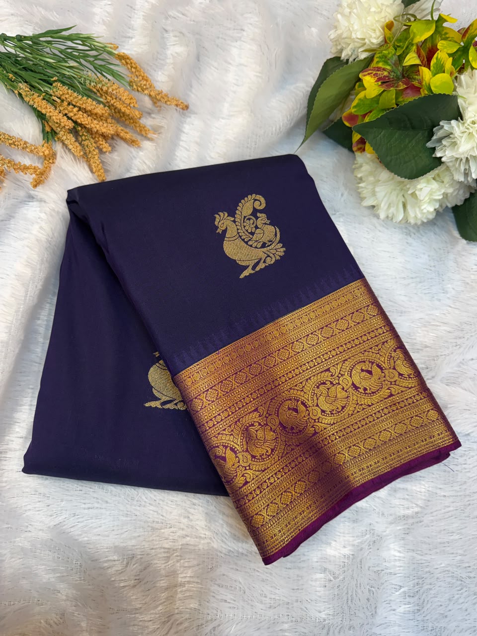 Gokulam Pattu Mix Saree – Elegant Traditional Silk Look|  PAT14