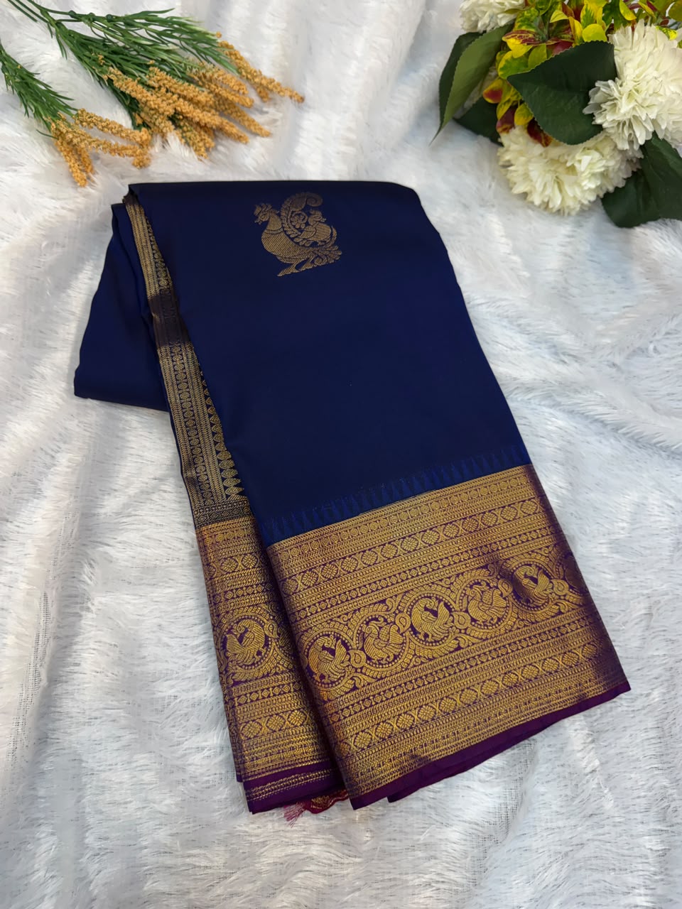 Gokulam Pattu Mix Saree – Elegant Traditional Silk Look|  PAT15