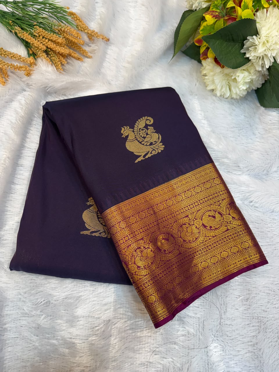 Gokulam Pattu Mix Saree – Elegant Traditional Silk Look|  PAT16