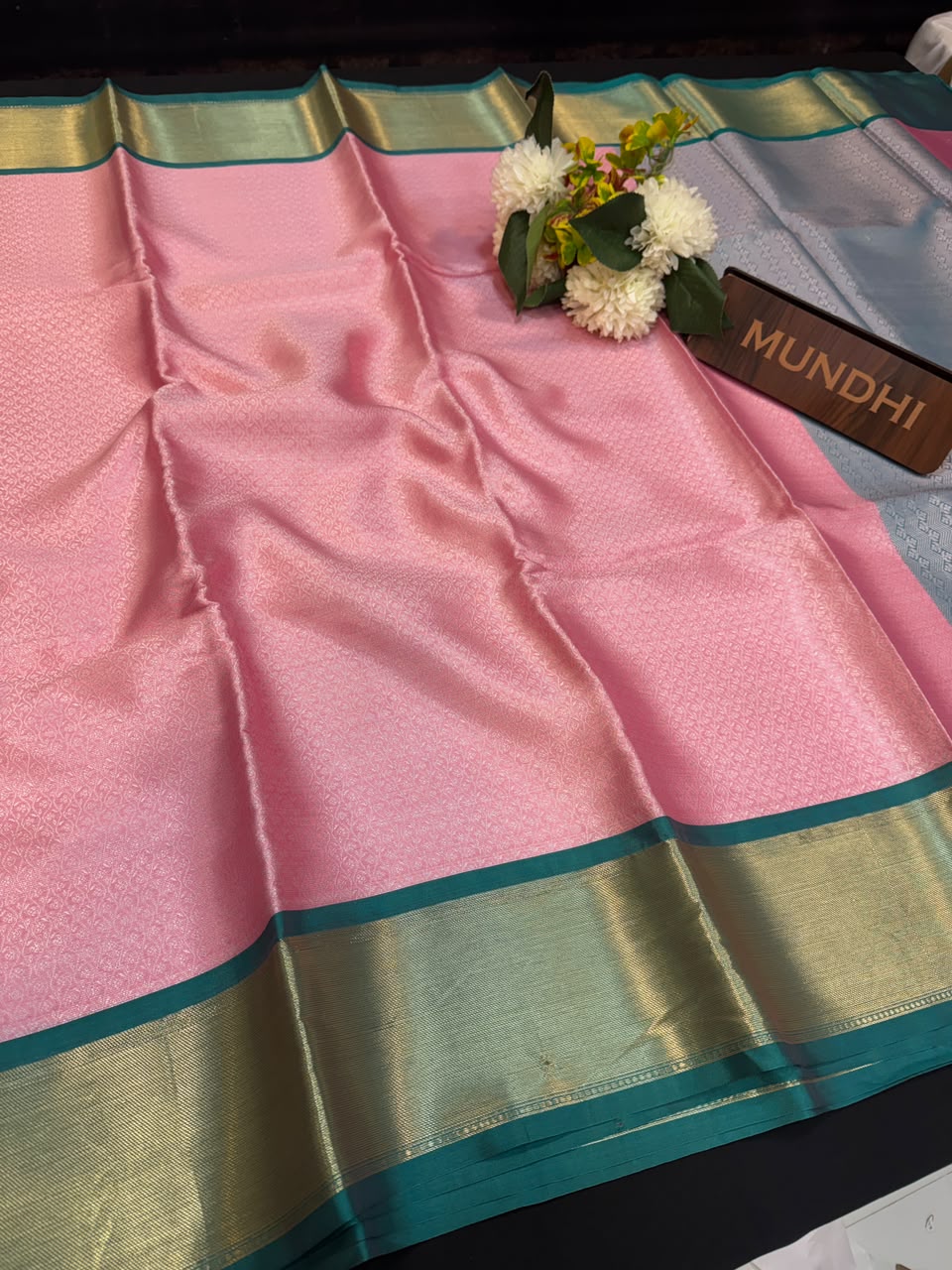 Offer Celebrity Saree | Elegant Zari Work | NC43