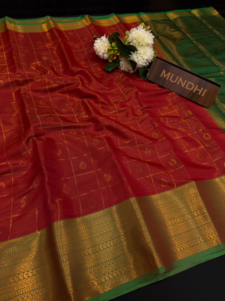 Venmathi Soft Silk Saree with Traditional Zari Work