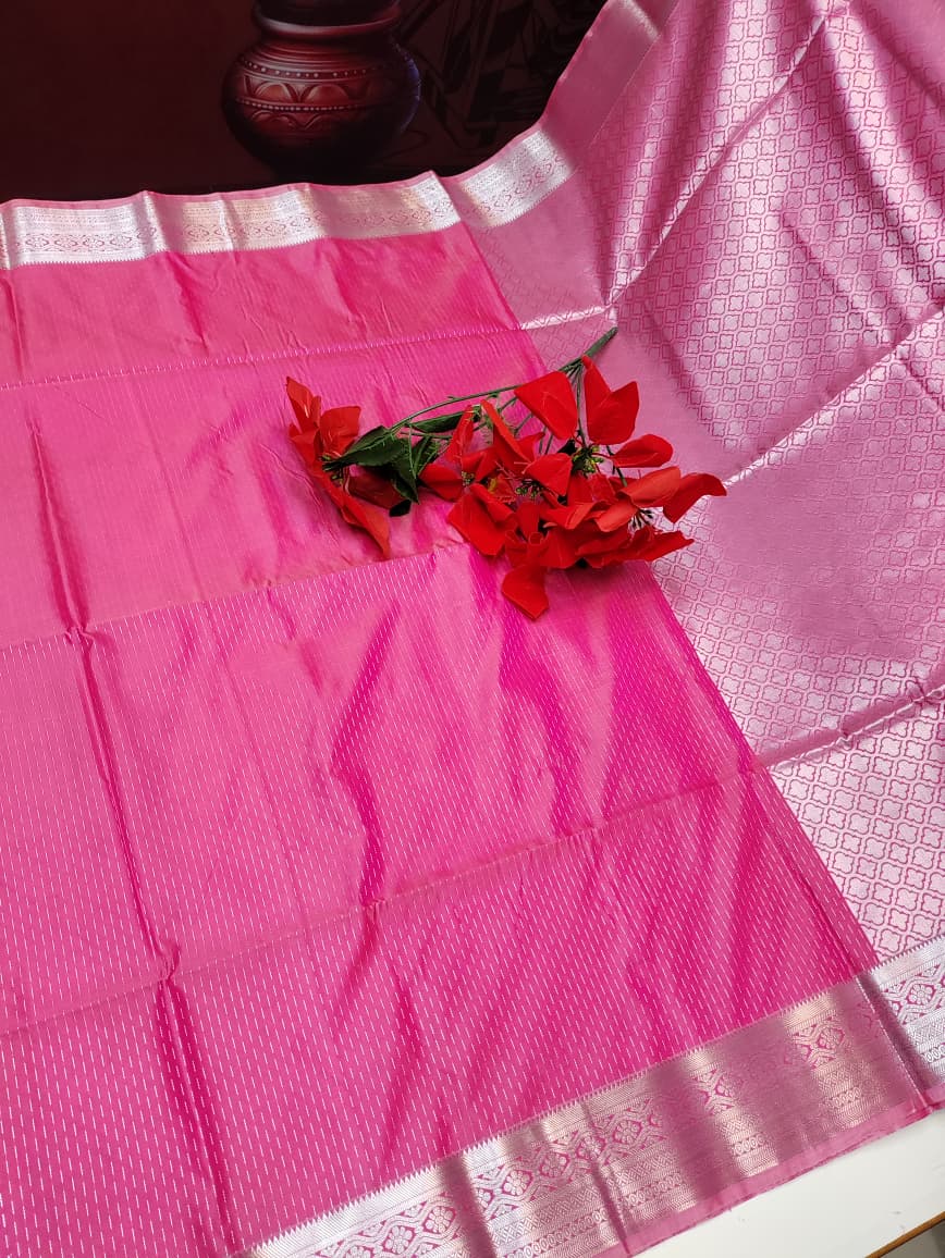 Offer Vairaoosi Saree OV07