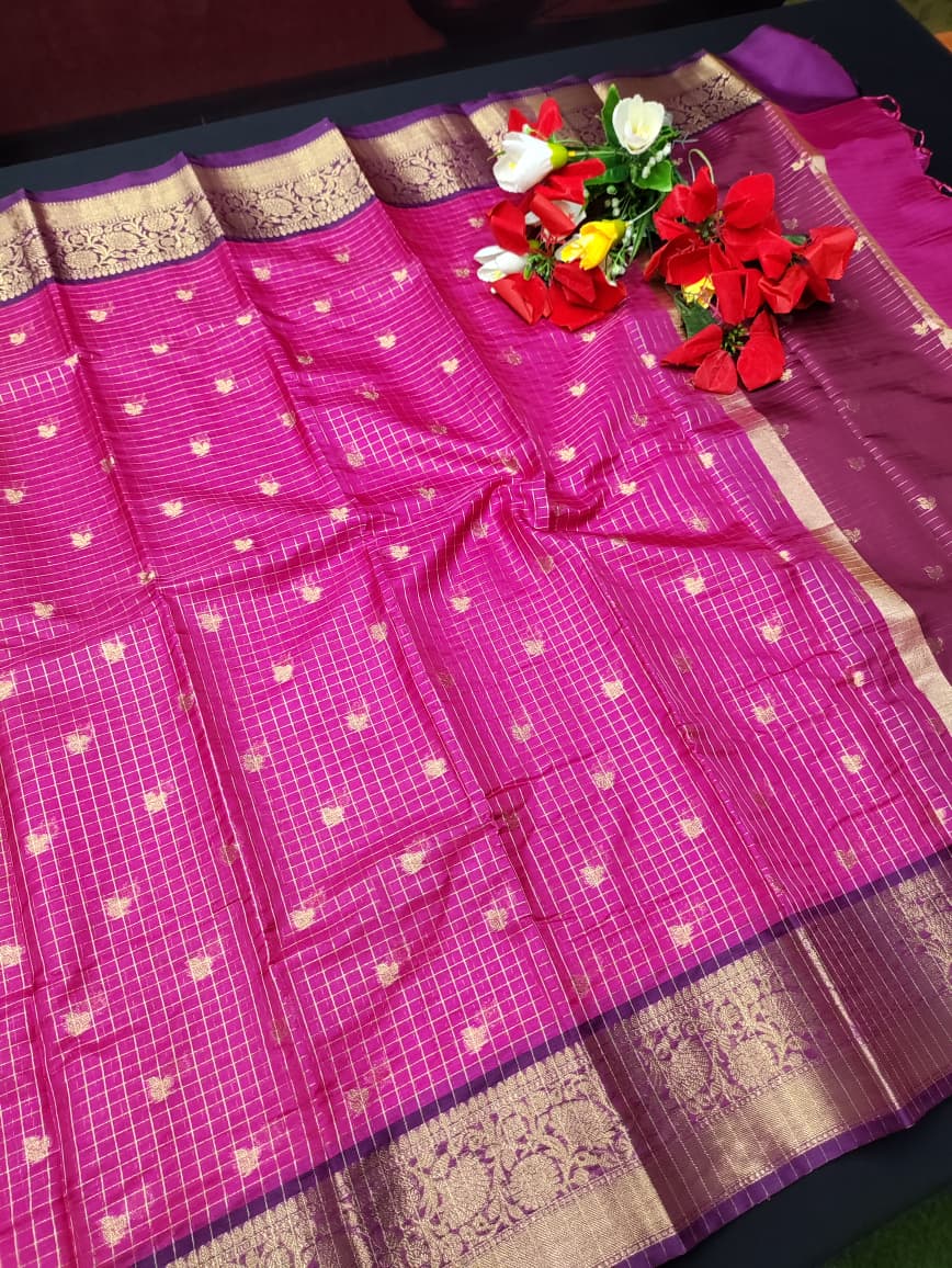 Rust Pink Checked Saree RG48