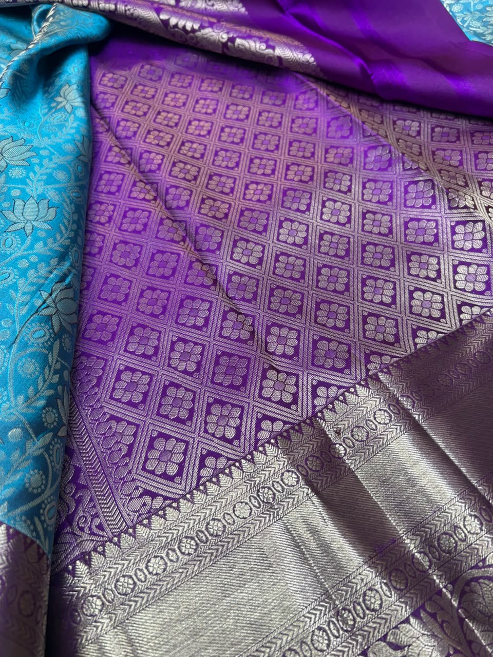Traditional Pure Pattu E135