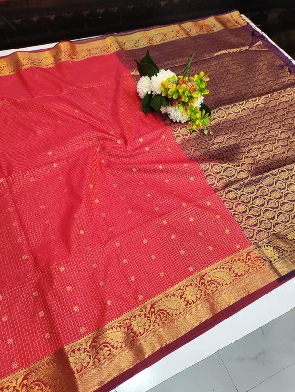 Artificial Naar Pattu Zari Saree with Contrast Blouse for Wedding Wear