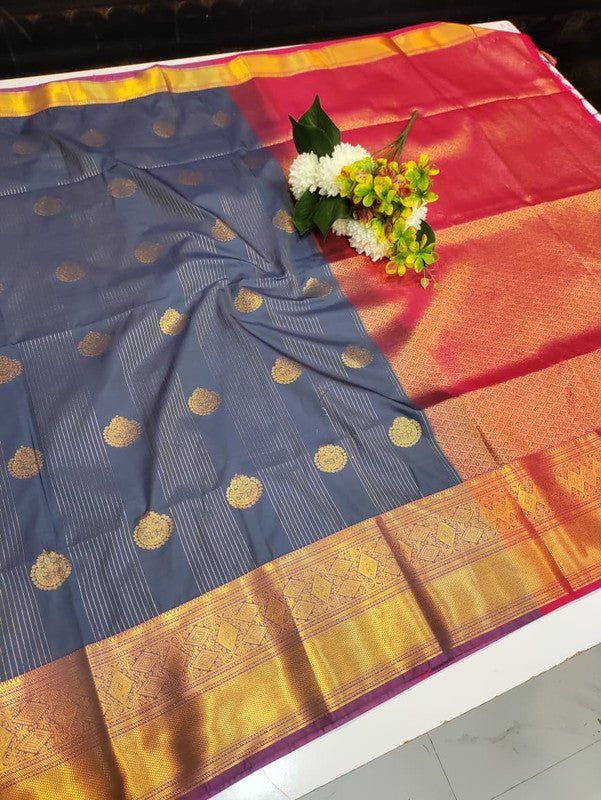 Artificial Naar Pattu Zari Saree with Contrast Blouse for Wedding Wear
