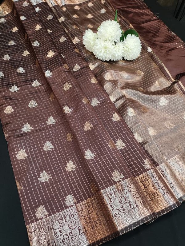 Aurora Banarasi Saree with elegant Zari work for wedding wear
