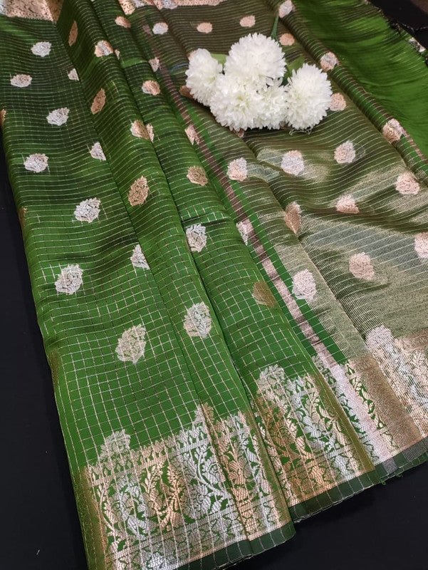 Aurora Banarasi Saree with elegant Zari work for wedding wear