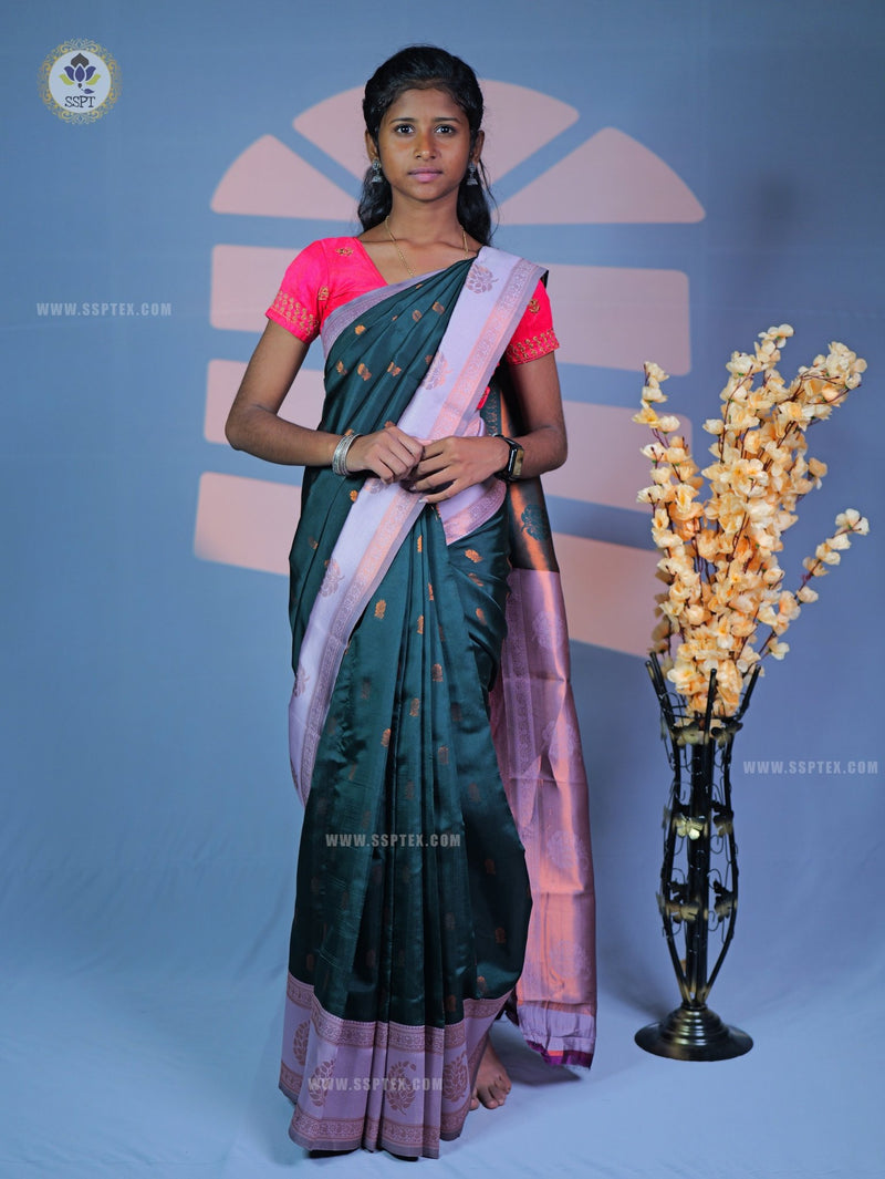 Ganga Pavishna GG01 - Sri Sakthi Pugazh Tex - Soft Saree