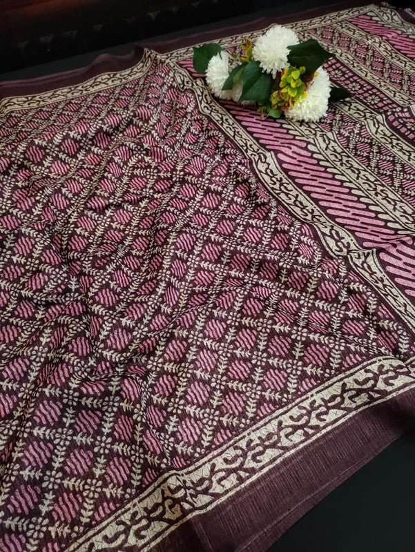 Green Leaf Jute Fancy Saree for Party Wear with Contrast Blouse