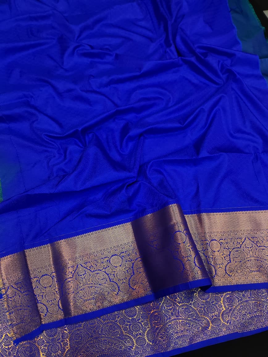 Women's Mahalakshmi Full Zari Rapier Saree for traditional occasions
