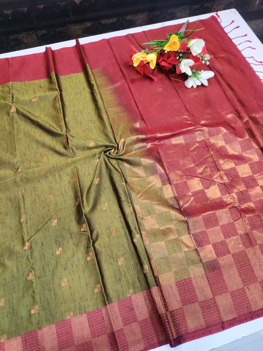 Offer Slub Silk Saree with elegant Zari work for wedding wear