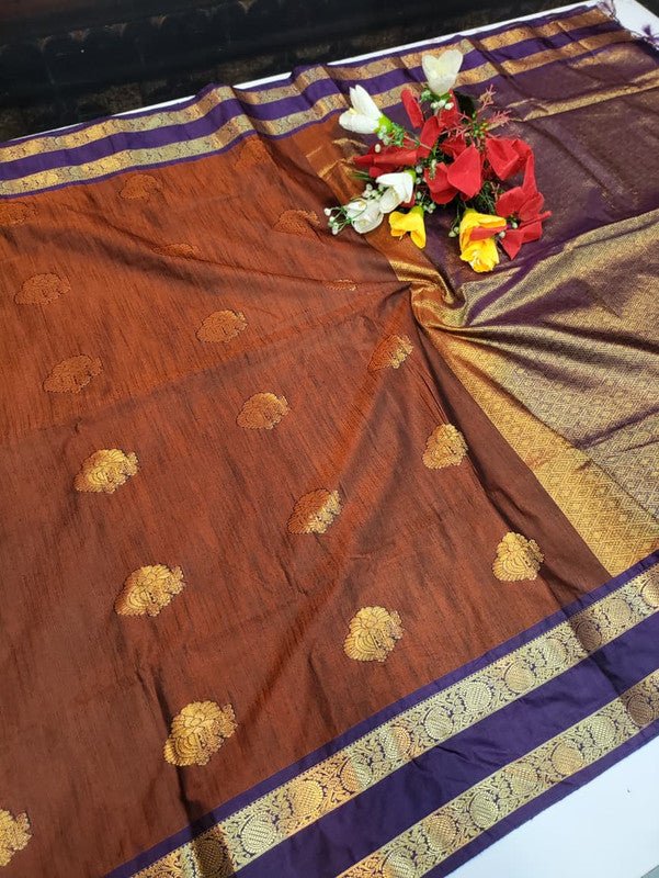 Offer Slub Silk Saree with elegant Zari work for wedding wear