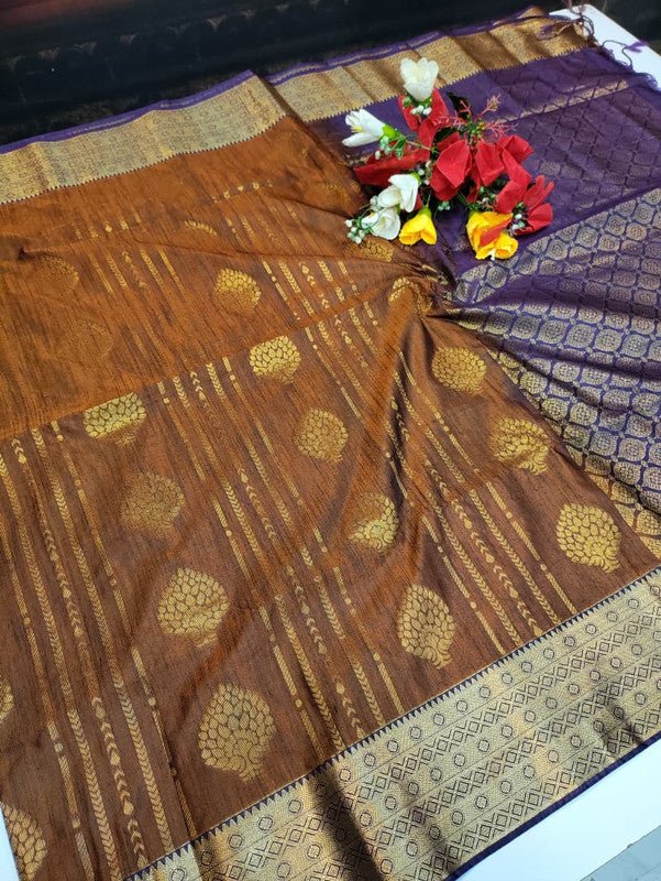 Offer Slub Silk Saree with elegant Zari work for wedding wear