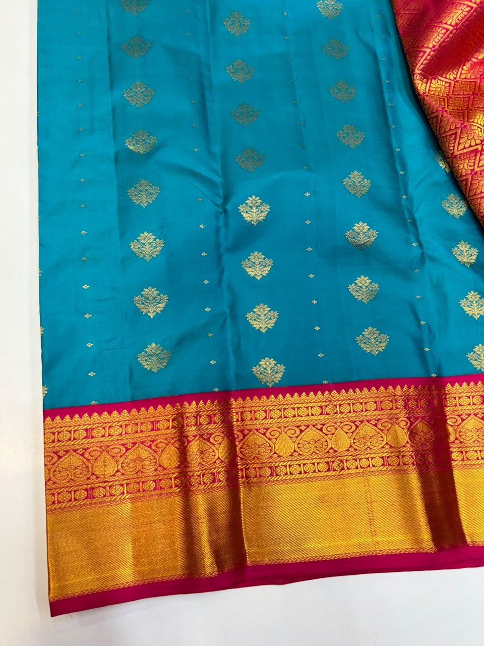 Pure Pattu Silk E70 - Sri Sakthi Pugazh Tex - Pure Silk