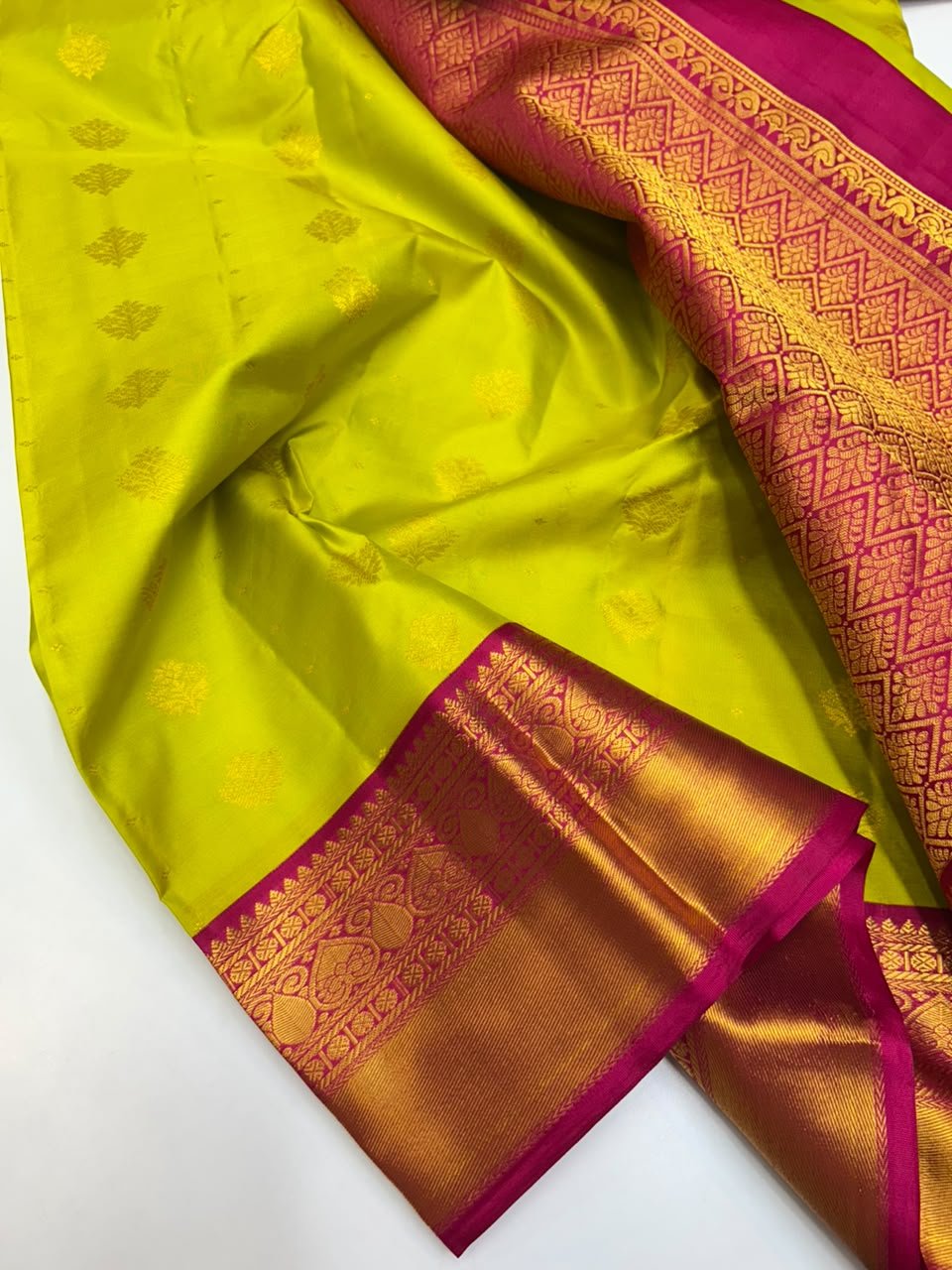 Pure Pattu Silk E71 - Sri Sakthi Pugazh Tex - Pure Silk