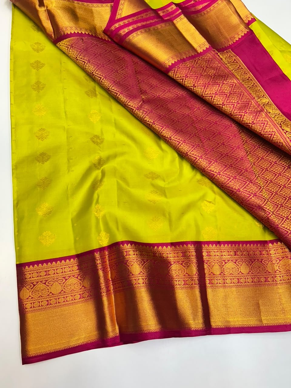 Pure Pattu Silk E71 - Sri Sakthi Pugazh Tex - Pure Silk