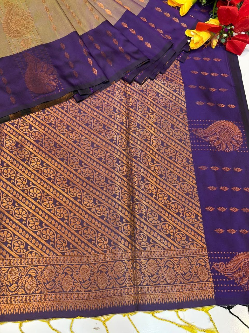 Saaral Soft Silk Sarees |Elegant Zari| SRA16 - Sri Sakthi Pugazh Tex SRA16 - Premium Soft Silk