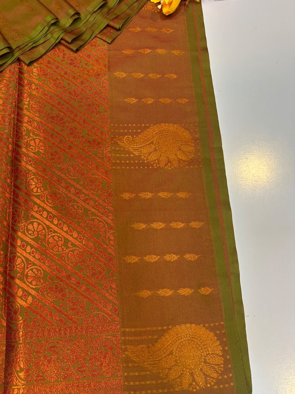 Saaral Soft Silk Sarees |Elegant Zari| SRA18 - Sri Sakthi Pugazh Tex SRA18 - Premium Soft Silk