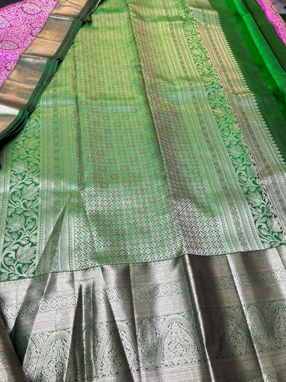 Traditional Pure Pattu E131 - Sri Sakthi Pugazh Tex - Pure Silk