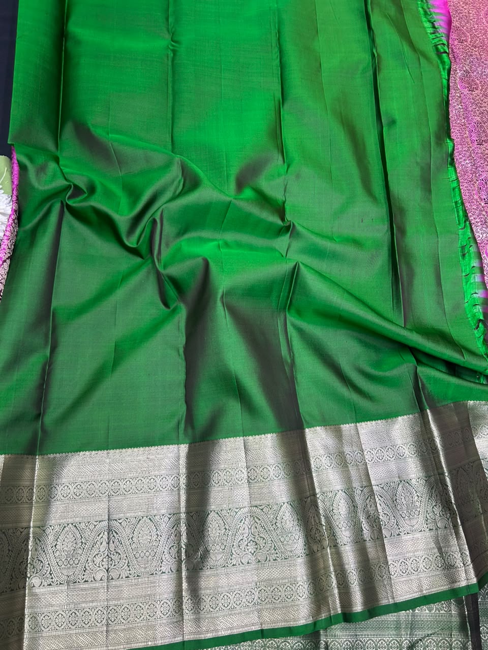 Traditional Pure Pattu E131 - Sri Sakthi Pugazh Tex - Pure Silk