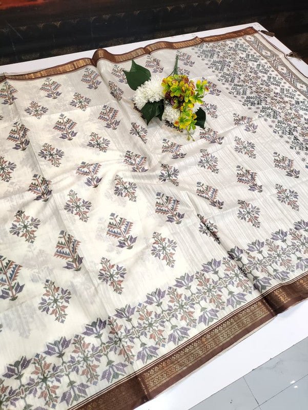 Vannila Silk Saree with elegant zari work for wedding wear