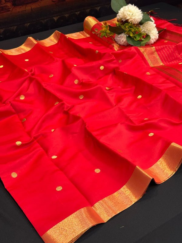 Premium Varanasi Saree in Silk Fabric with Elegant Zari Design