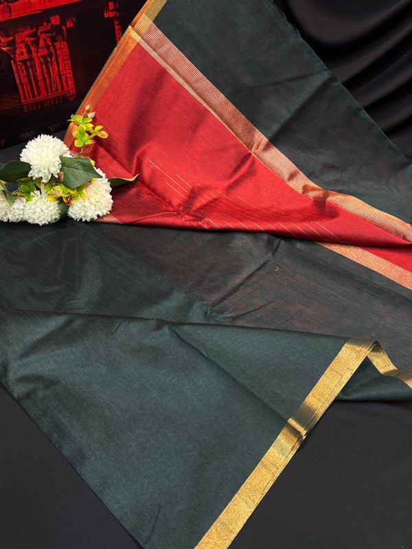 Premium Varanasi Saree in Silk Fabric with Elegant Zari Design