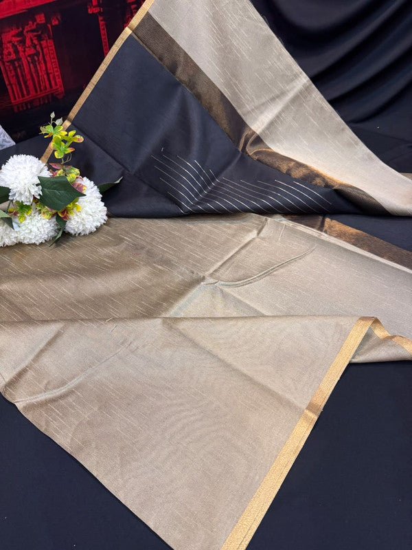 Premium Varanasi Saree in Silk Fabric with Elegant Zari Design