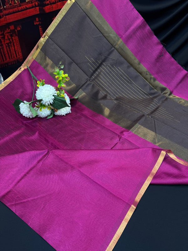 Premium Varanasi Saree in Silk Fabric with Elegant Zari Design