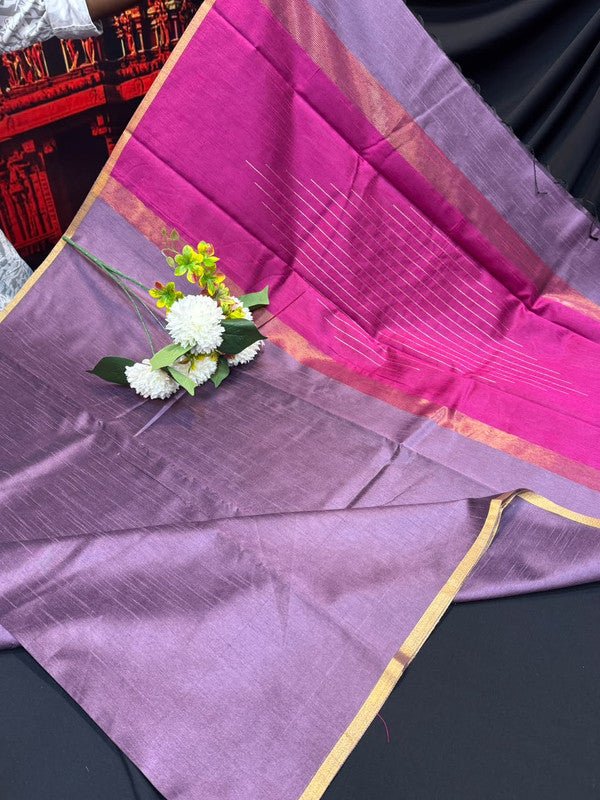 Premium Varanasi Saree in Silk Fabric with Elegant Zari Design
