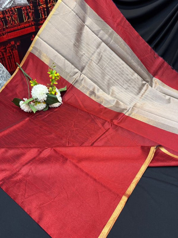 Premium Varanasi Saree in Silk Fabric with Elegant Zari Design