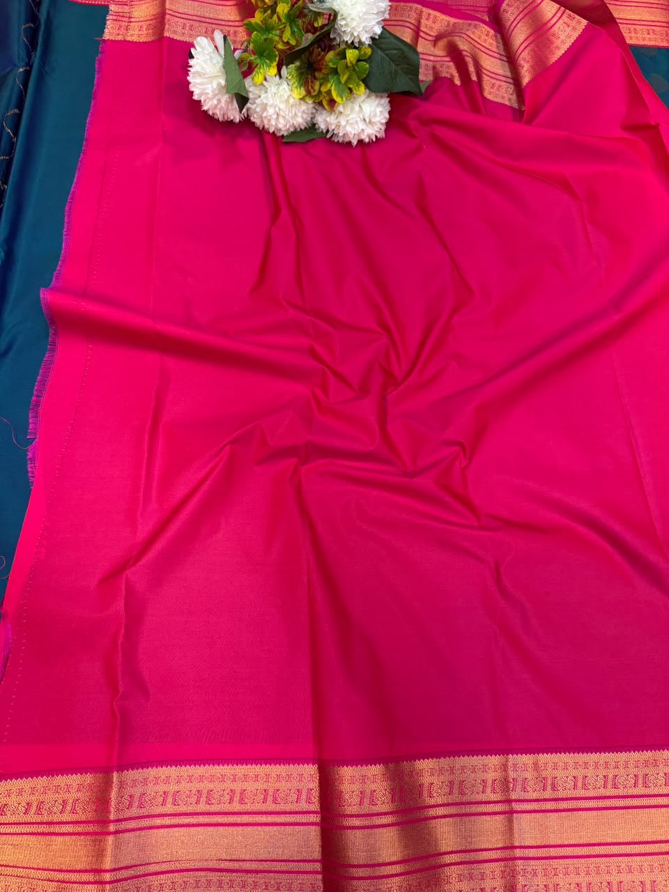 Vennila Semi Silk Saree with Zari Work for Wedding Wear