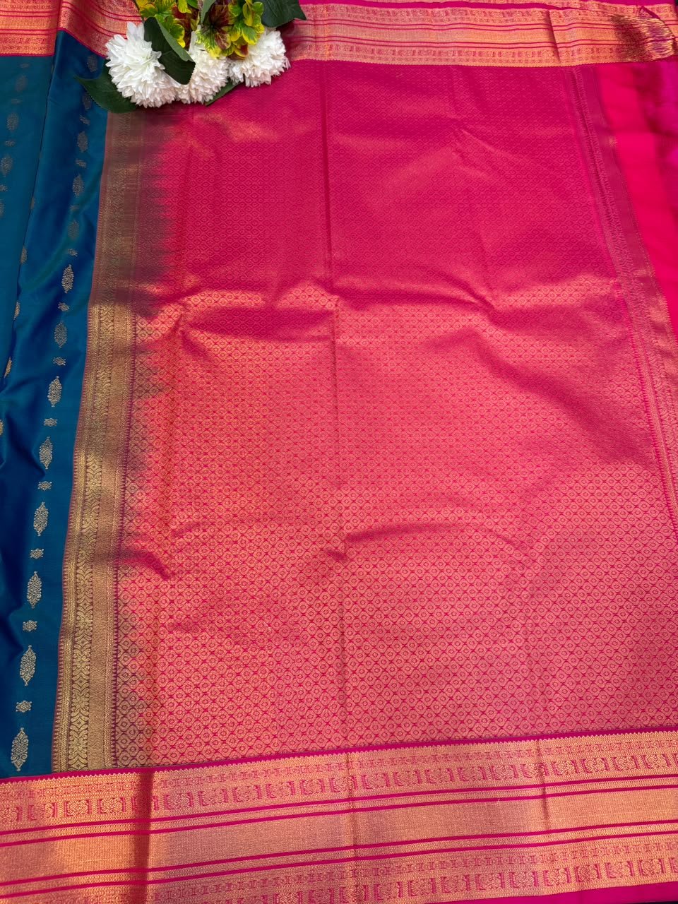 Vennila Semi Silk Saree with Zari Work for Wedding Wear