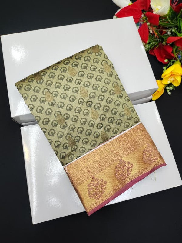 Ven Pattu Pure Silk saree VPS189