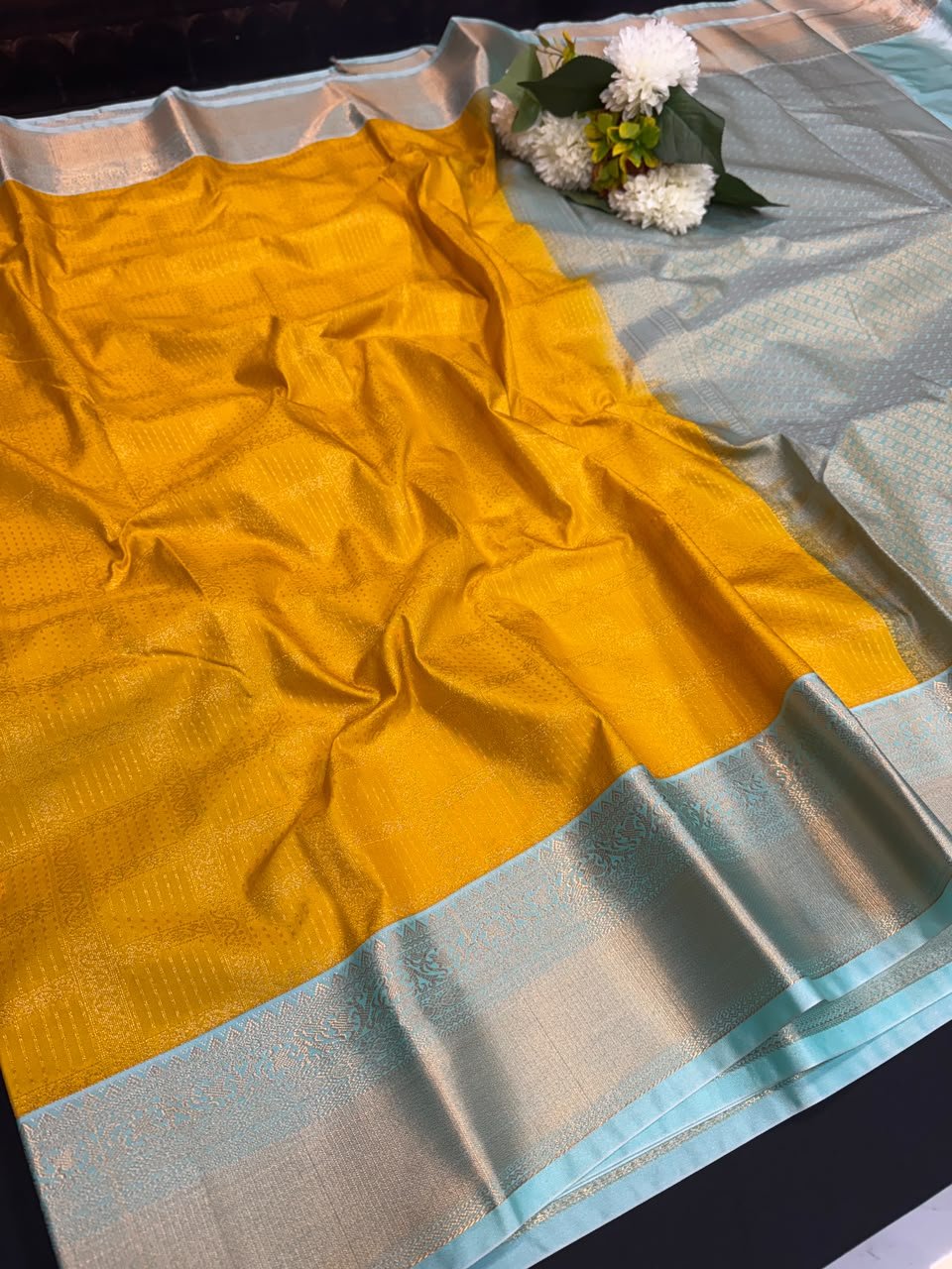 Vennila Semi Silk Saree | Zari Work | VNN32 - Sri Sakthi Pugazh Tex - Semi Silk